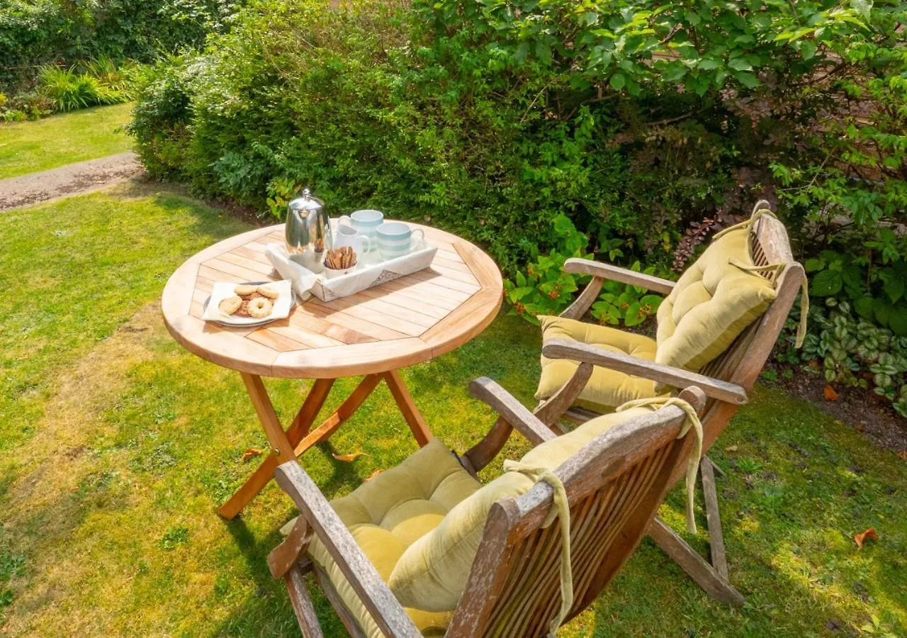 Wildewood Cottage Robin Hood's Bay 0*,  United Kingdom